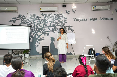 Yoga certification image